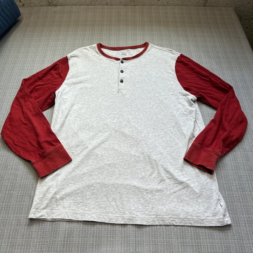 American Eagle Y2K Henley Shirt Mens XXL Gray Red Colorblock Long Sleeve Casual